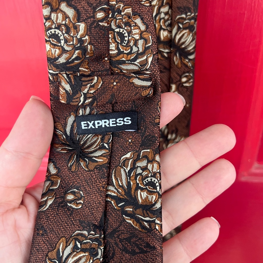 Express Men's Brown Roses Flowers Polyester Black Tie Wedding Business Prom